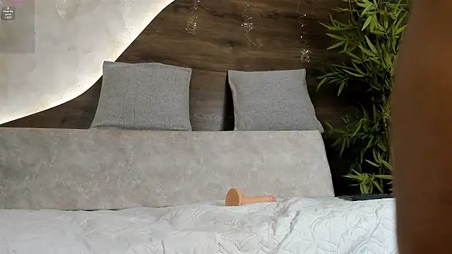 Katrina lex online show from February 2026 02:53:01 AM