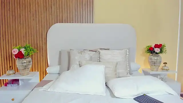 LondraBlush online show from March 2026 01:50:02 PM