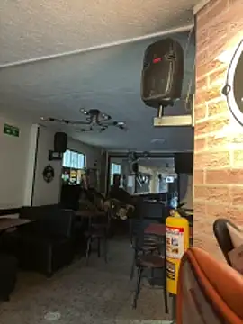 HANNAHBAKER00 online show from November 2025 09:36:01 PM