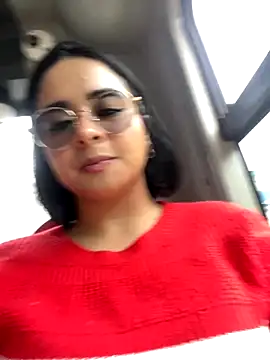 HANNAHBAKER00 online show from November 2025 09:06:01 PM