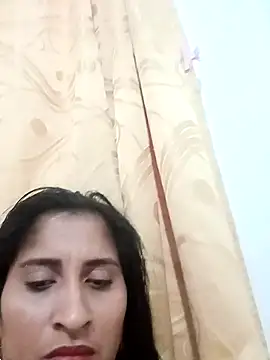 CarolinaNavas33 online show from December 2025 02:56:02 PM