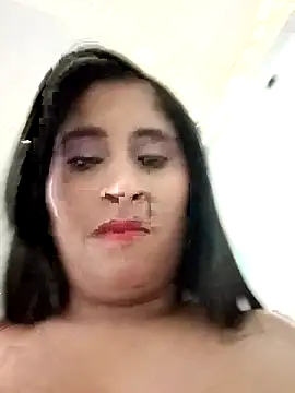 CarolinaNavas33 online show from December 2025 01:55:01 AM