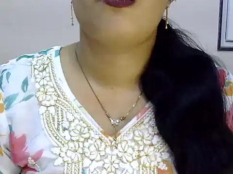 Muskan Jha online show from June 2026 01:36:01 AM