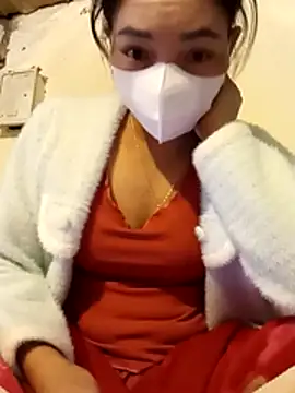  Su-Su  online show from November 2025 12:43:01 AM