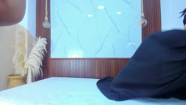 Loversinfire2 online show from December 2025 08:15:01 PM