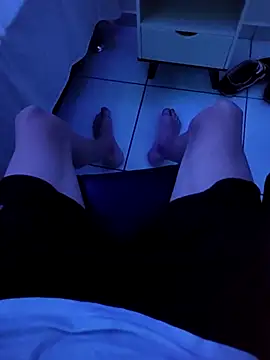 bnnzin online show from November 2025 05:44:01 AM