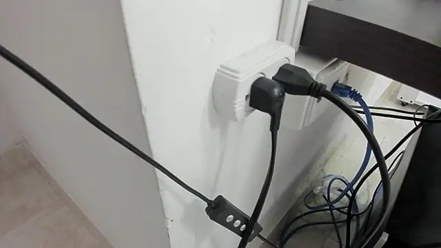 Kendall curves online show from February 2026 03:10:02 AM