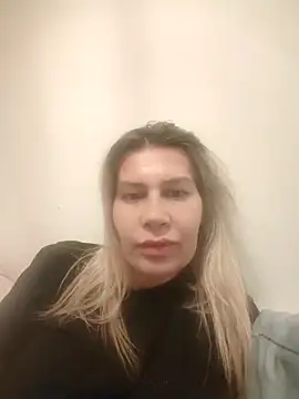 NaughtyClaudia  online show from March 2026 06:25:01 PM