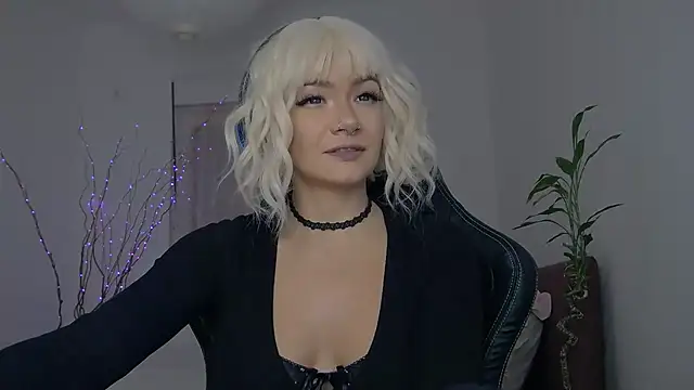 MiniMuse online show from December 2025 10:13:02 AM