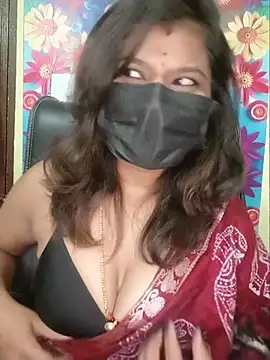 Snapshot of Premalatha_28 chatting on June 2026 07:23:01 PM Premalatha 28 online show from June 2026 07:23:01 PM