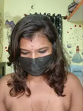 Snapshot of Premalatha_28 chatting on June 2026 05:39:02 PM Premalatha 28 online show from June 2026 05:39:02 PM