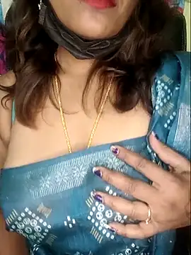 Snapshot of Premalatha_28 chatting on June 2026 05:37:01 AM Premalatha 28 online show from June 2026 05:37:01 AM