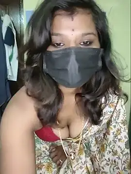 Snapshot of Premalatha_28 chatting on June 2026 05:45:02 AM Premalatha 28 online show from June 2026 05:45:02 AM