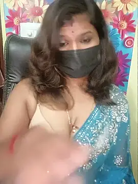 Snapshot of Premalatha_28 chatting on June 2026 05:18:02 PM Premalatha 28 online show from June 2026 05:18:02 PM