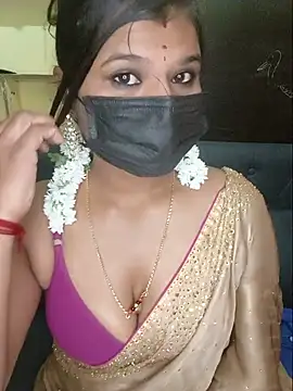 Snapshot of Premalatha_28 chatting on July 2026 06:36:02 PM Premalatha 28 online show from July 2026 06:36:02 PM