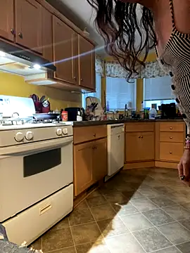 tsashelayamylynzy online show from November 2025 12:05:01 AM