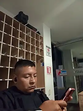 Jeison0323 online show from March 2026 06:28:02 AM