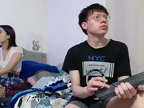 Snapshot of NAOMI-SENSUAL chatting on November 2025 02:15:02 AM NAOMI-SENSUAL online show from November 2025 02:15:02 AM