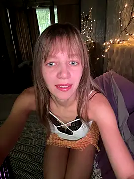 artshadowvibe online show from December 2025 07:13:02 AM