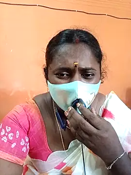 Snapshot of Tamil_Ranjini chatting on February 2026 09:06:02 AM Tamil Ranjini online show from February 2026 09:06:02 AM