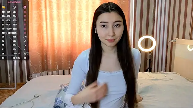 Snapshot of Alice_puff chatting on February 2026 08:13:01 AM Alice puff online show from February 2026 08:13:01 AM