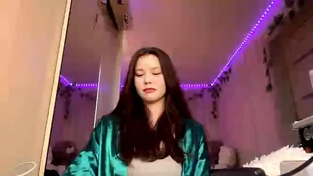 CutieSlim online show from November 2025 06:08:01 AM