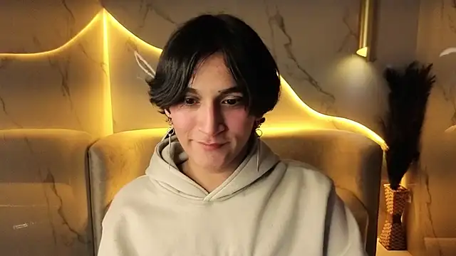 zoe tp online show from November 2025 08:08:02 PM