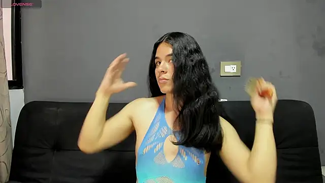 Angel-umbra online show from November 2025 07:46:02 PM