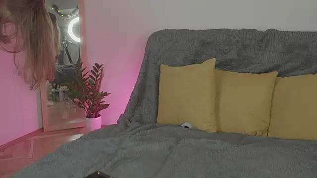 Snapshot of inked_witch chatting on January 2025 12:28:02 PM inked witch online show from January 2025 12:28:02 PM