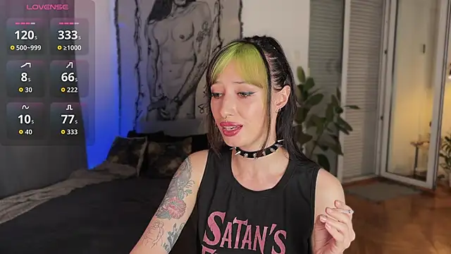 Snapshot of inked_witch chatting on December 2025 03:32:01 PM inked witch online show from December 2025 03:32:01 PM