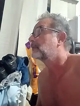 Snapshot of nard53 chatting on April 2026 08:34:01 AM nard53 online show from April 2026 08:34:01 AM