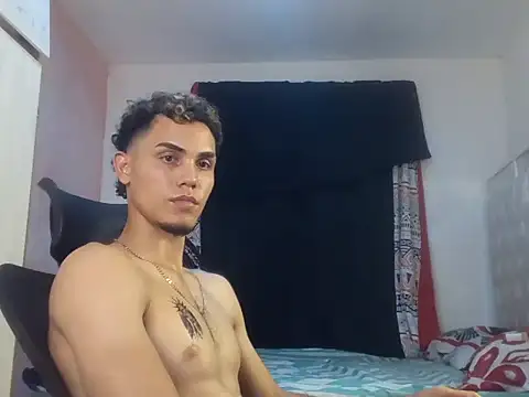 MischievousDuo online show from November 2025 07:20:02 AM