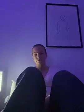 Snapshot of Sandrasnoww chatting on November 2025 08:09:01 PM Sandrasnoww online show from November 2025 08:09:01 PM