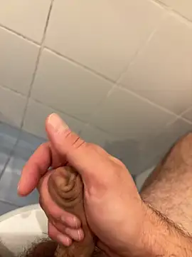 marc8876 online show from November 2025 10:04:01 PM