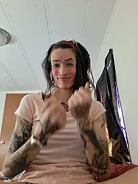 MaitressePomme3 online show from November 2025 02:17:02 PM