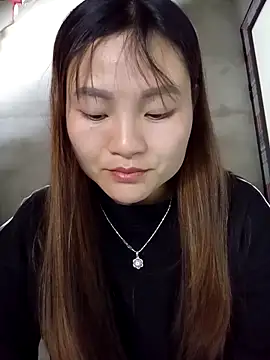 Lee-Thee online show from December 2025 01:57:01 AM