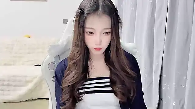 yuyayayu online show from January 2026 12:41:01 PM