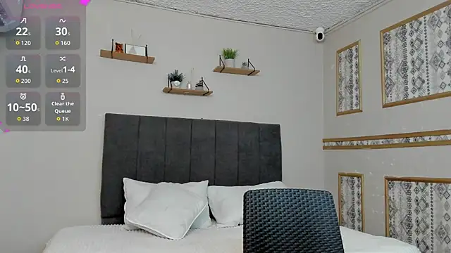 MIssZhoe online show from November 2025 11:38:02 AM