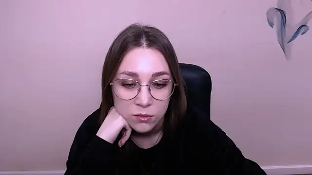 MillaTems  online show from December 2025 07:48:02 AM