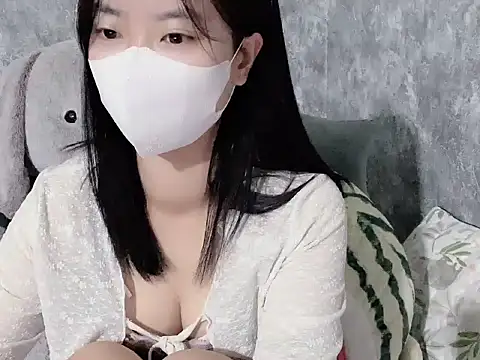 Hellen2999 online show from November 2025 01:29:01 AM