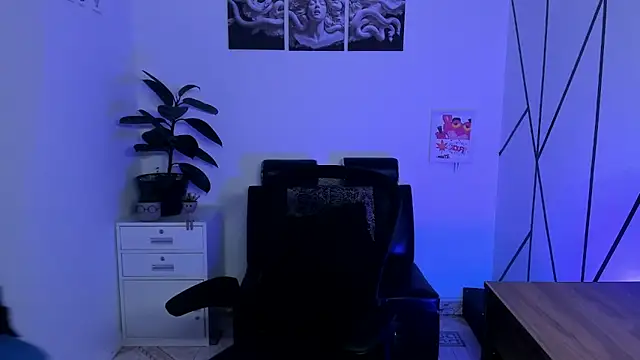 James Adams 01 online show from November 2025 12:19:02 PM