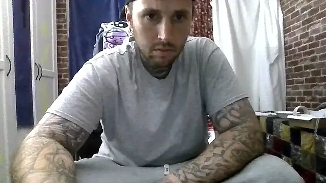 anonymous379222 online show from January 2026 06:00:02 PM