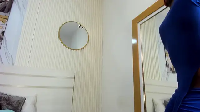 Afro Luna online show from April 2026 10:38:01 AM