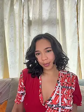 Snapshot of Esmerald_1111 chatting on July 2026 02:13:02 PM Esmerald 1111 online show from July 2026 02:13:02 PM