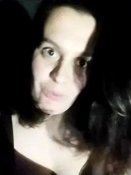 Liliakis online show from November 2025 10:25:01 PM