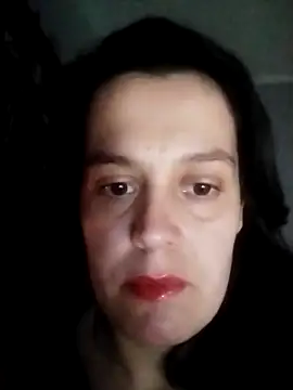 Liliakis online show from November 2025 07:46:02 PM