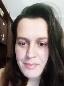 Liliakis online show from November 2025 08:09:01 PM