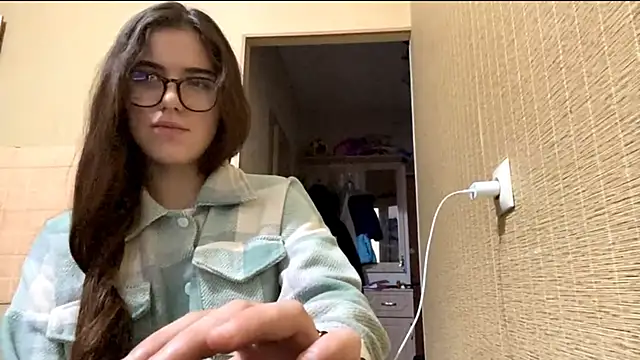 macanmercedes online show from November 2025 10:18:02 AM