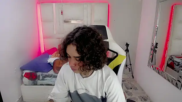 Stein 2 online show from November 2025 08:29:02 PM