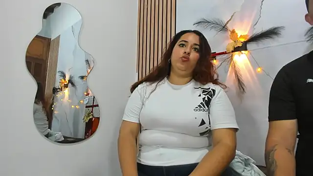 RileyNora online show from November 2025 02:06:01 PM